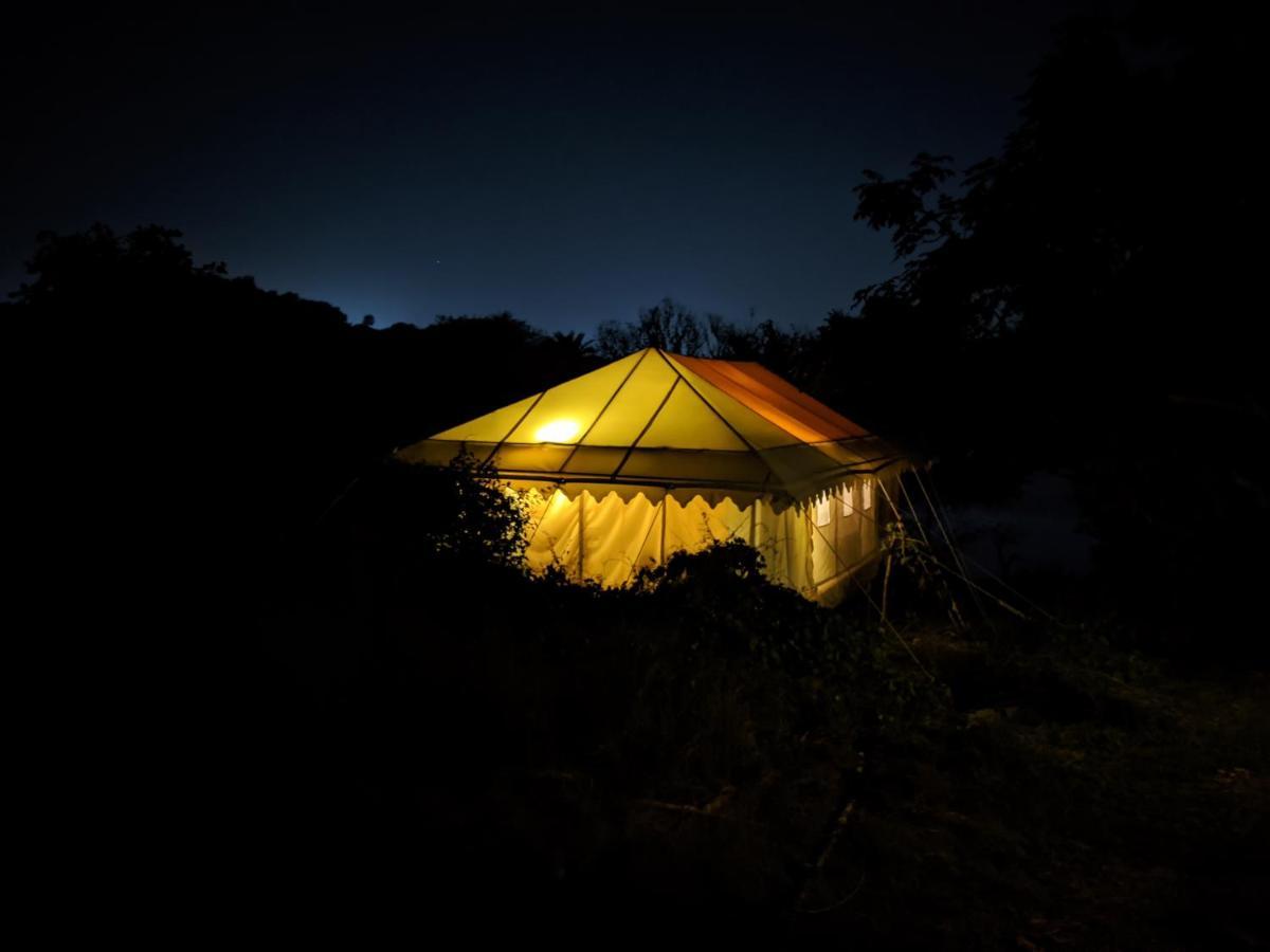 Dera Baghdarrah Nature Retreat Udaipur Eksteriør bilde